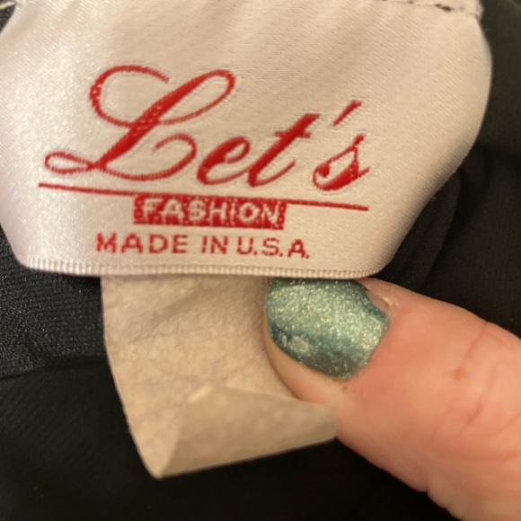 Let’s Fashion Women’s MED Gown Black Sleek Halter Style Silky Flowing Maxi - Picture 9 of 10